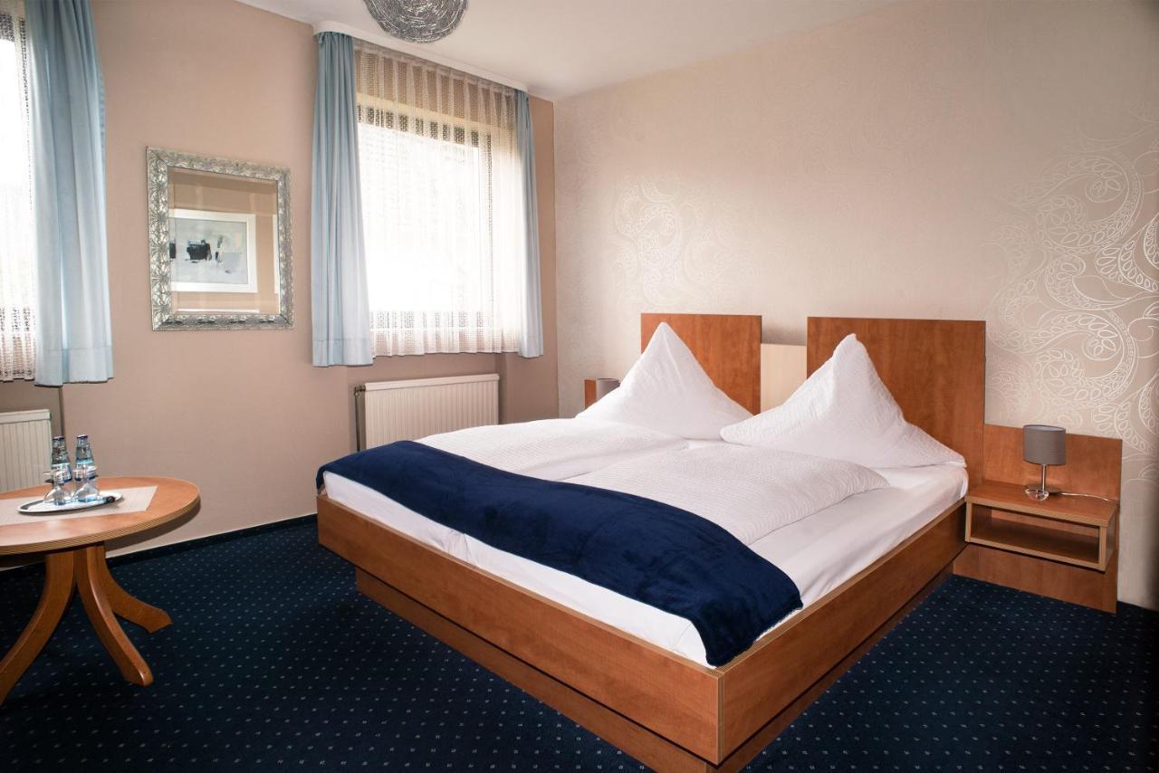 Hotel Garni Haus Schoenberger 하일리겐하우스 외부 사진